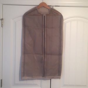Fabric and mesh garment bag